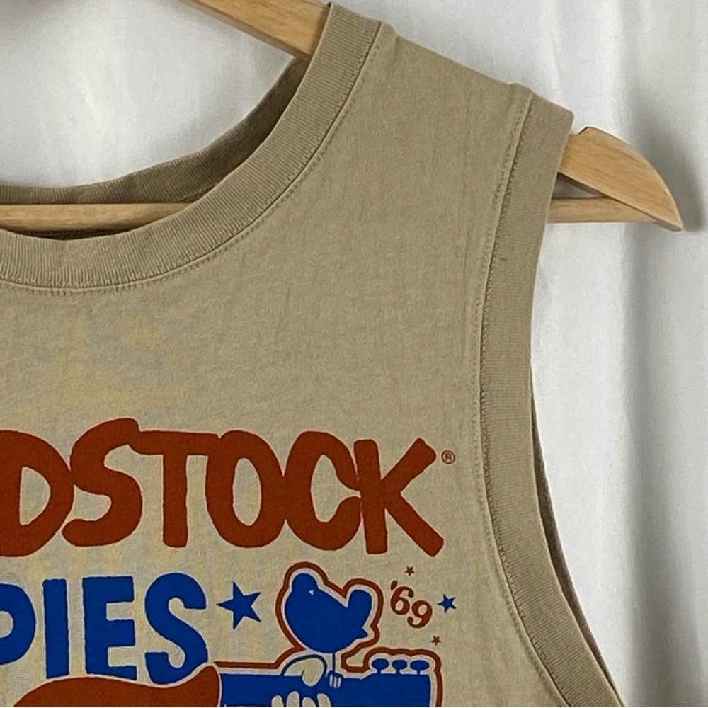 Woodstock Hippies Welcome New York Graphic Beige Tank Top Size XS - Picture 3 of 16